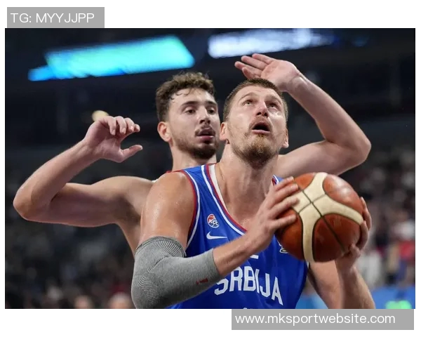 约基奇希望申京能独立发展不愿被贴上自己的标签 约基奇希望申京能独立发展不愿被贴上自己的标签