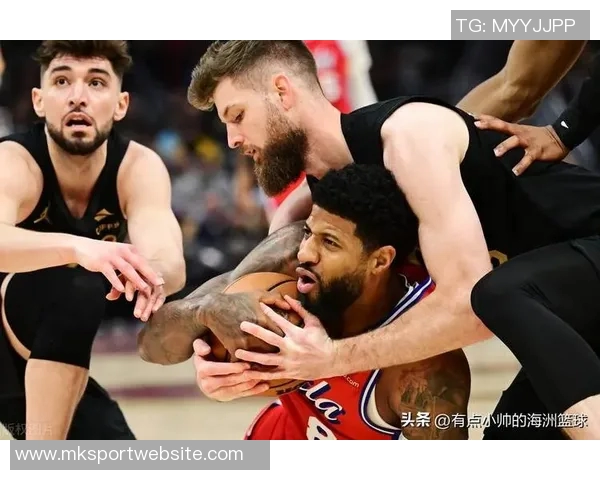 乔治下半场表现低迷仅得2分全场14分7板2助助球队乏力表现 乔治下半场表现低迷仅得2分全场14分7板2助助球队乏力表现